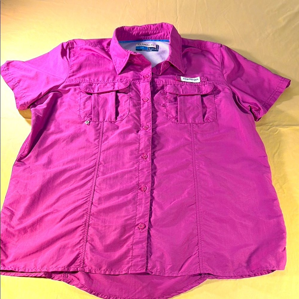 Magellan outdoors women’s top short sleeve button up